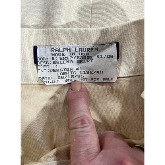 Ralph Lauren Purple Label Selena
Cream 2005 Sample Vintage Designer Pencil Skirt - Picture 4 of 14